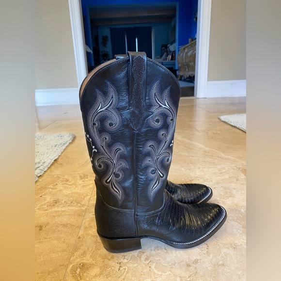 STINGRAY BACK, LIZARD FRONT LEATHER BOOTS DON CUCO’S CUSTOM. WORN ONCE - Picture 2 of 6